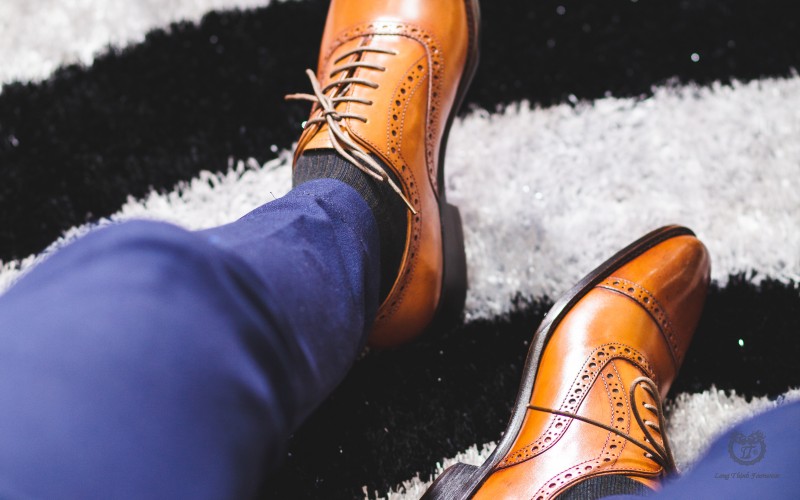 Vì sao lại mang nhãn hiệu Long Thịnh Footwear ?